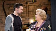 Cane (Billy Flynn) and Traci (Beth Maitland) reunited at Society on The Young and the Restless | Image: JPI